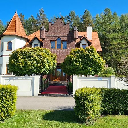 Krysztalowy Dworek Hotel Zbychowo Kültér fotó